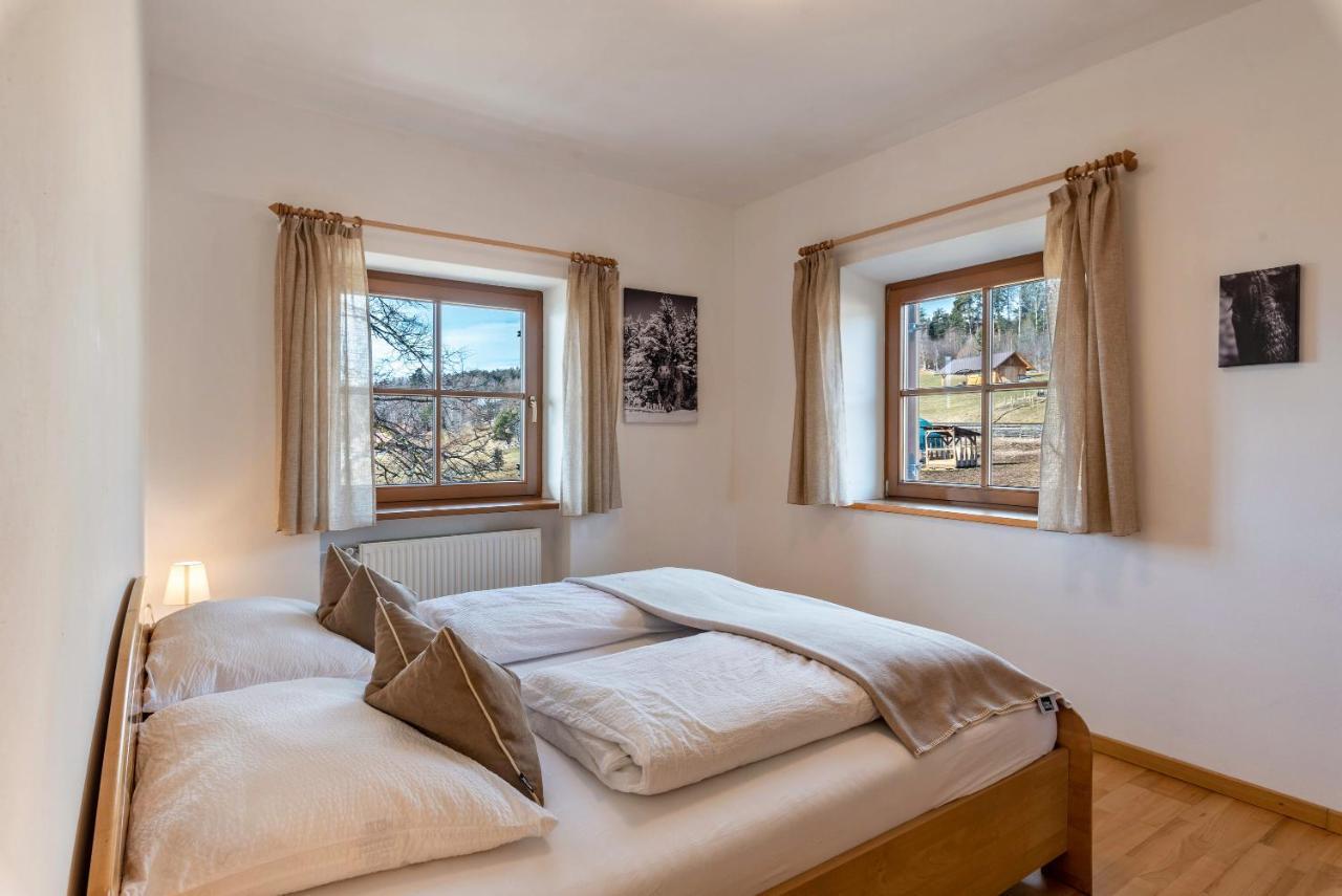 Alpin Farm Linde - Oberweidacherhof 克拉博 外观 照片